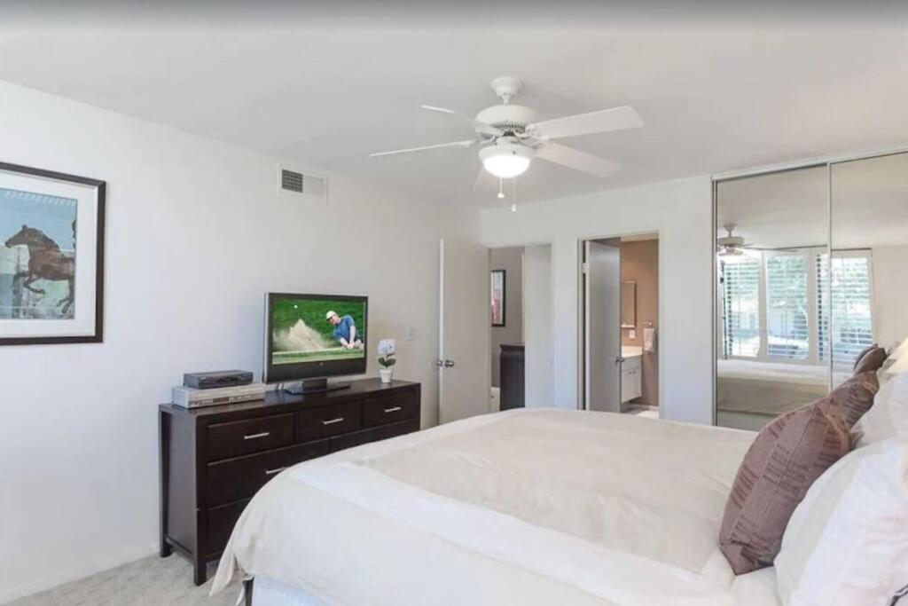 Private Country Club Condo On Awesome Golf Course! Palm Desert Kültér fotó